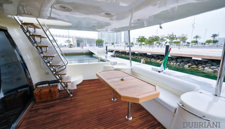 95ft yacht rental dubai 7