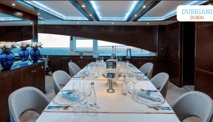 dinner yacht dubai