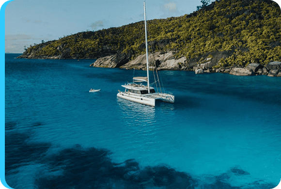 Catamaran yacht charter