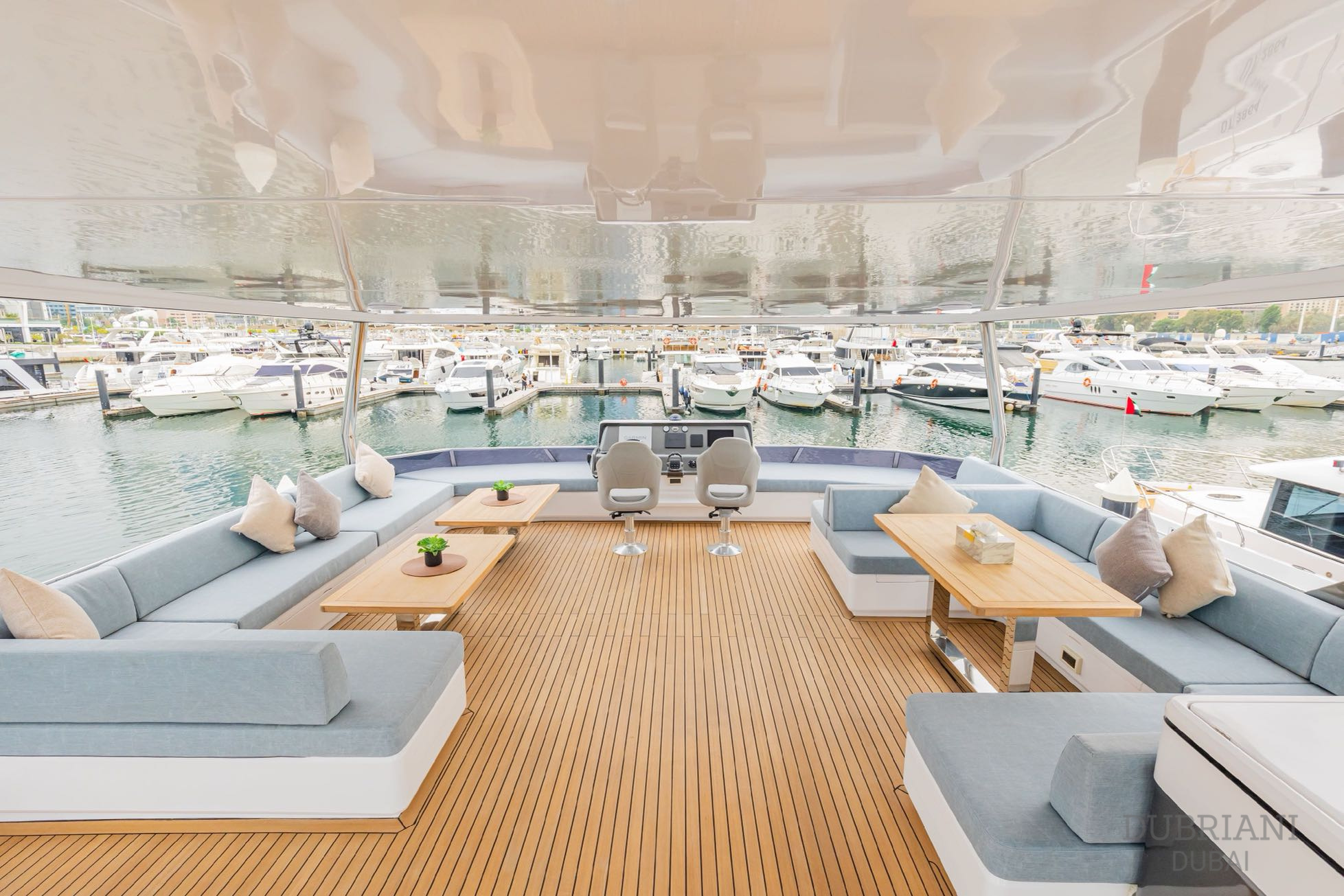 new model yacht for rent in dubai
