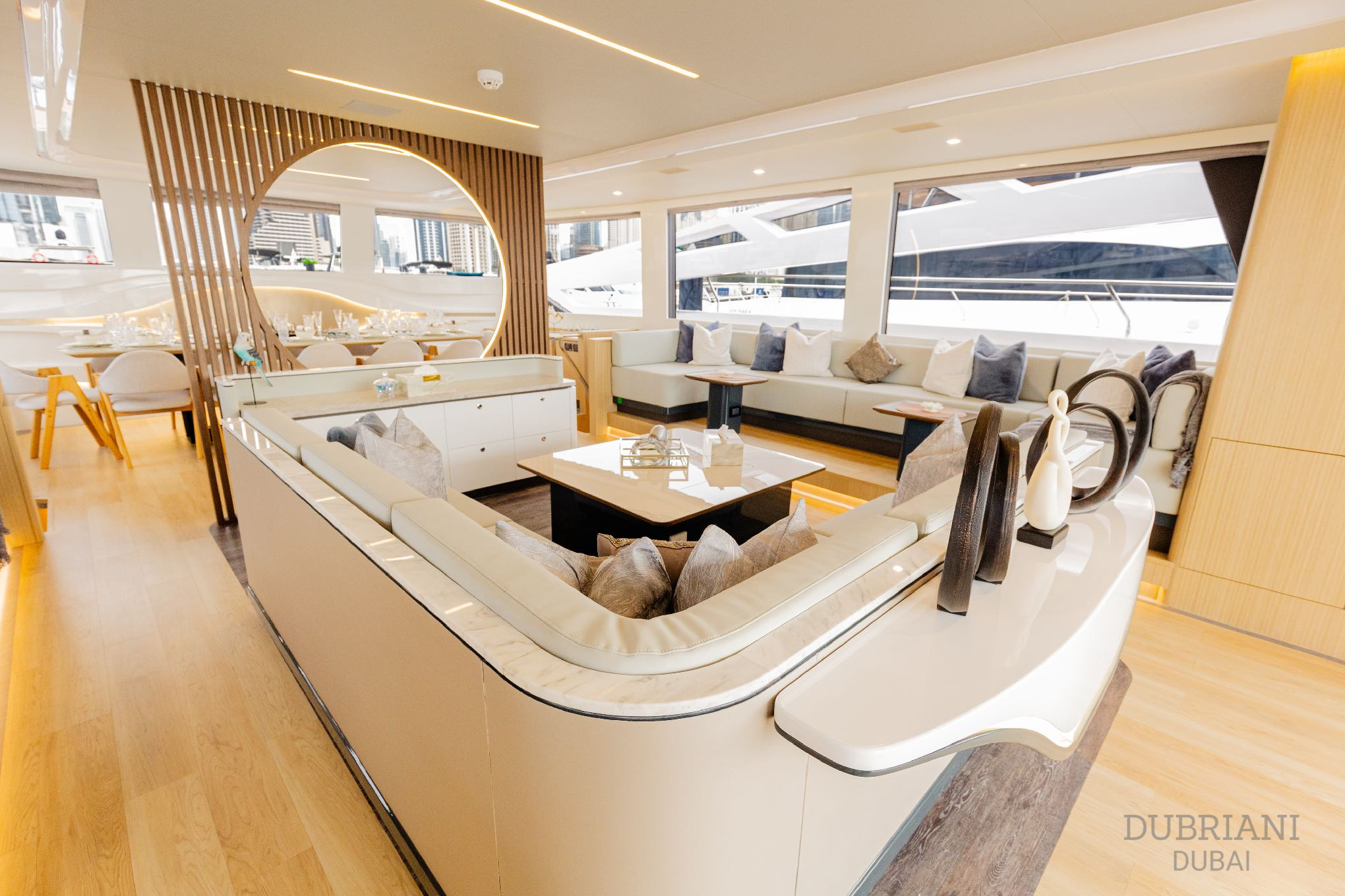 dubai luxury yachts