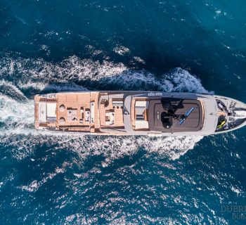 PARRA BELLUM YACHT CHARTER DUBAI4