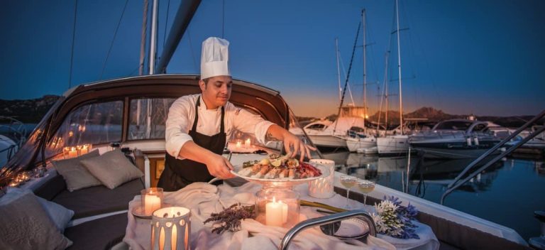 The Alluring World of Dinner Cruises in Dubai