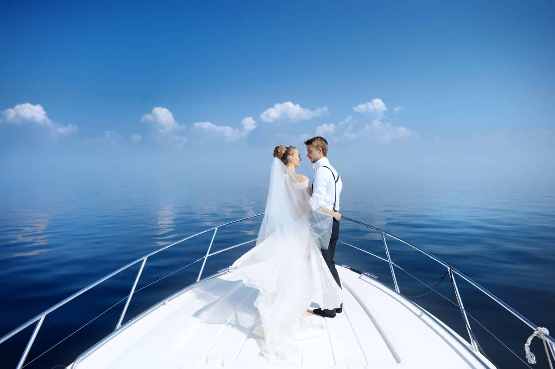 Seas of Love: Crafting Your Dream Wedding Aboard a Yacht