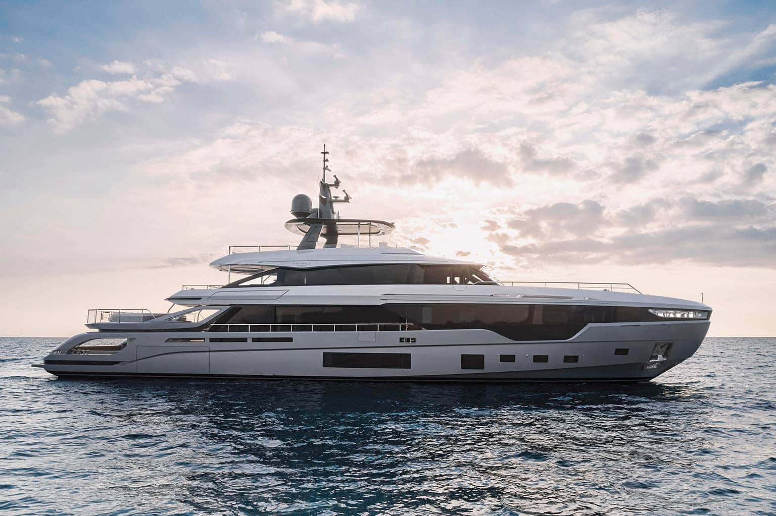 Grande Trideck dusk profile, Azimut shipyard photo of the 38m