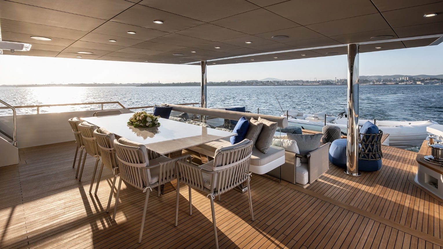 Numarine 40MXP upper deck dining and lounge — shipyard photo
