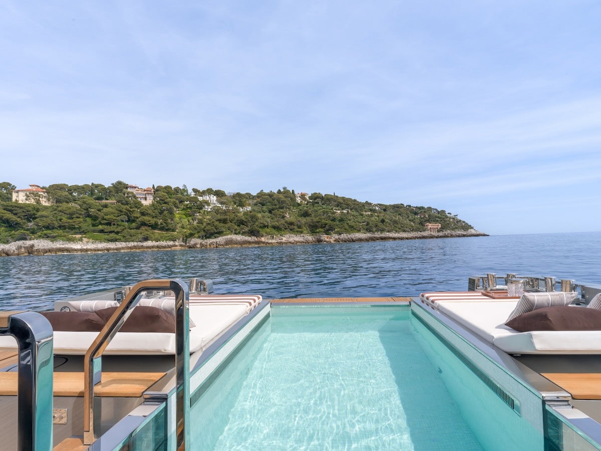 Riva 54Metri stern pool with Mediterranean sea view, broker photo